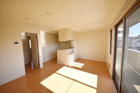 ル・ソレイユの物件内観写真